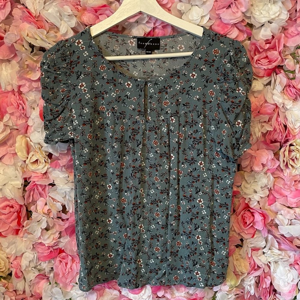Fenomenon Floral Short Sleeve Top Sz Medium